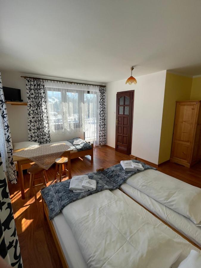 Pokoje Goscinne U Ady Jurgów Exterior foto