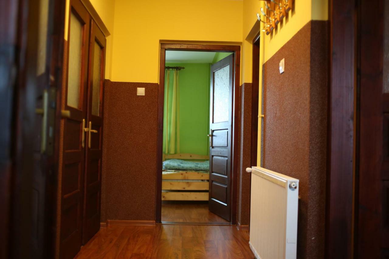 Pokoje Goscinne U Ady Jurgów Exterior foto